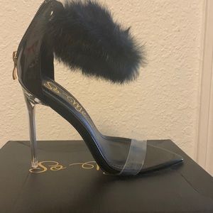 Plushie black heels from dolls kill, size 6 new without tags, never used them